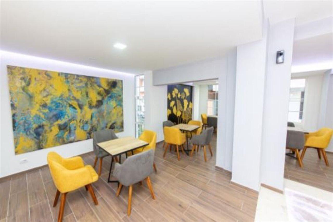 Esal Hotel Durrës Zewnętrze zdjęcie