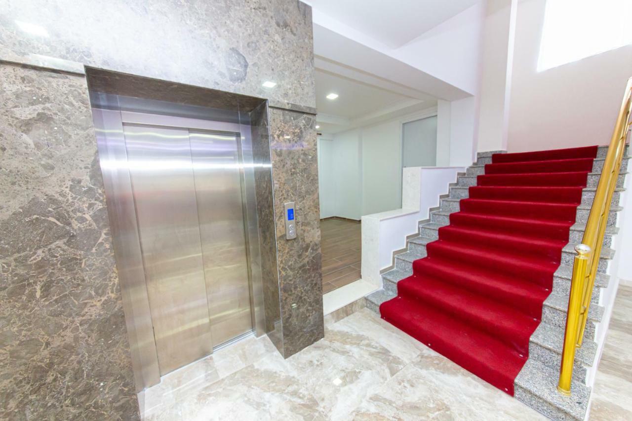 Esal Hotel Durrës Zewnętrze zdjęcie